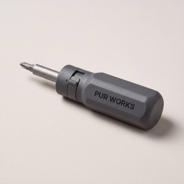 Ratcheting Driver with Bit Store
